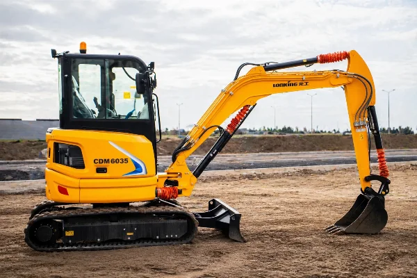Lonking CDM6035 mini excavator - side profile.